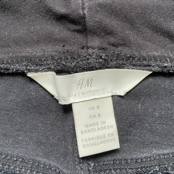 H&M maternity jeans, 2 pairs - Picture 6 of 6
